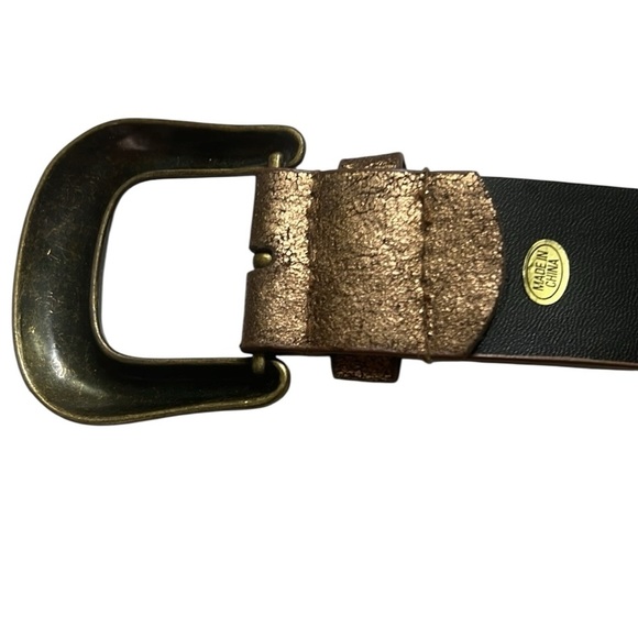 Concho Bronze Belt with Ornate Buckle - Picture 5 of 5